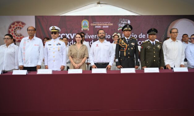 Coatzacoalcos conmemora el 216 Aniversario de la Independencia de México con Desfile Cívico Militar