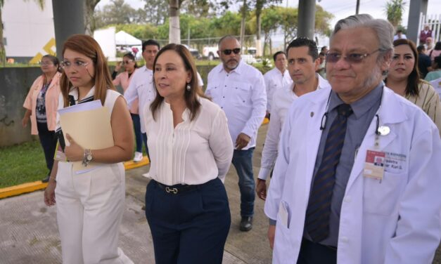 Servicio universal de salud, gratuito y accesible para todos los veracruzanos
