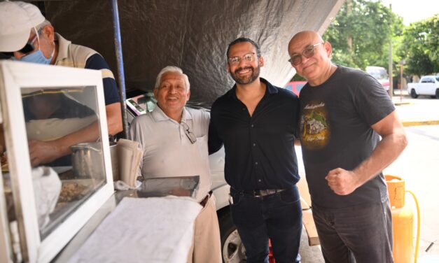 Entre tacos, recuerdos y amistad, Pedro Miguel Rosaldo se reencuentra con Paco Chincoya