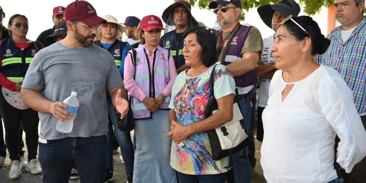 Pedro Miguel Rosaldo García supervisa descacharrización en Ciudad Olmeca y Dunas; proyectan colector pluvial
