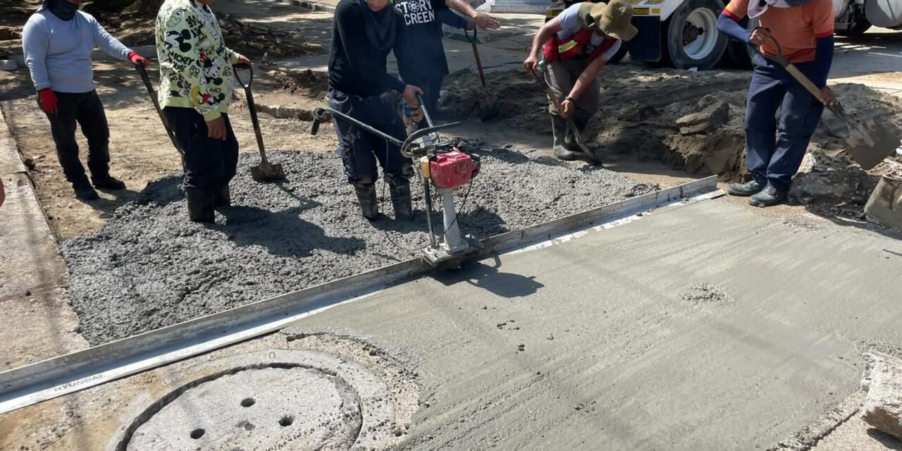 Mejoran infraestructura urbana en calles del Centro de Coatzacoalcos