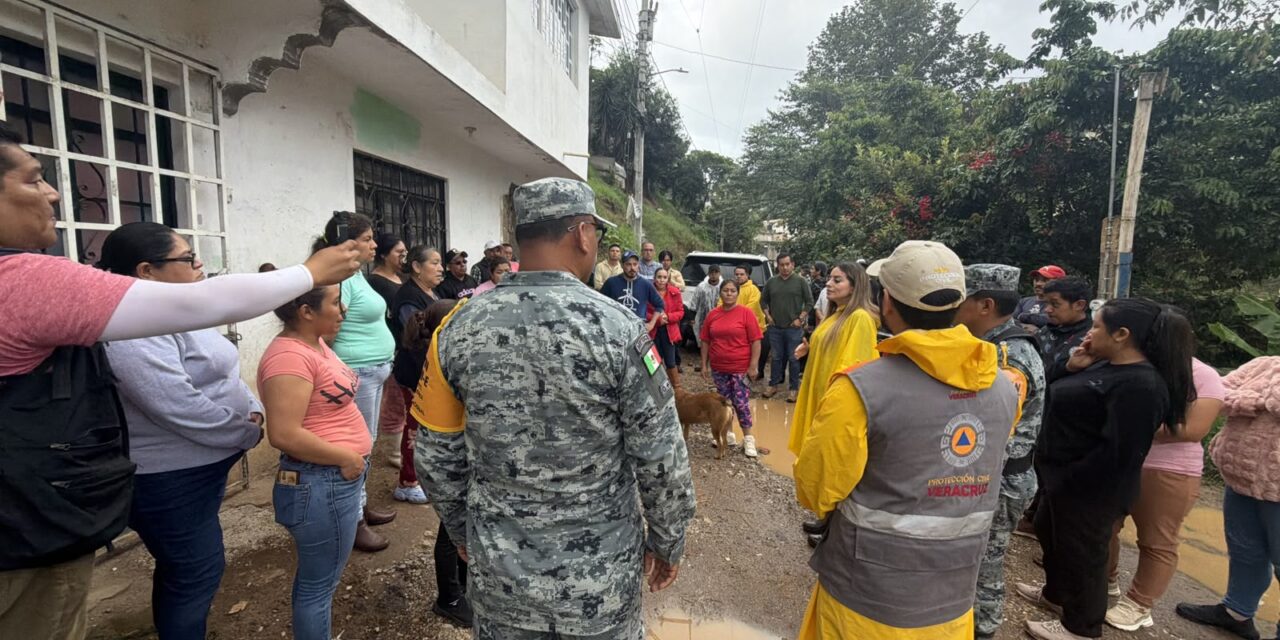 Continúan labores de limpieza y evaluación de daños tras lluvias en Xalapa, Tlalnelhuayocan, Banderilla y Tlaltetela