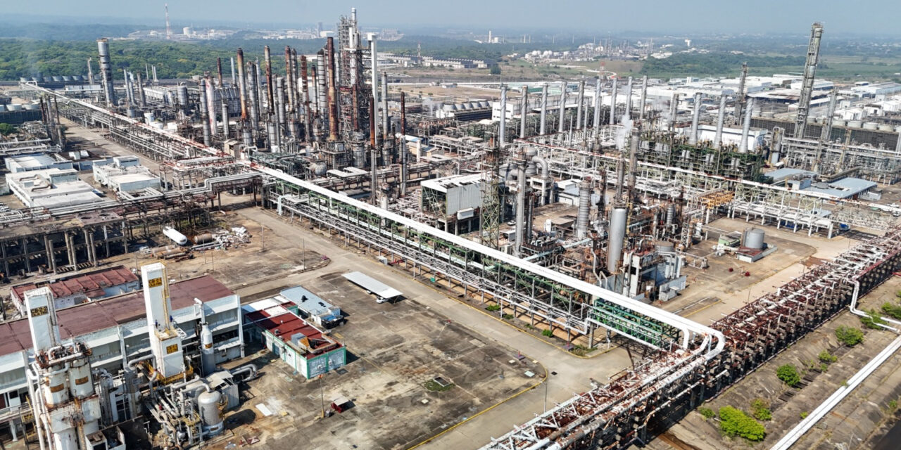Veracruz tiene cartera activa de inversión por 4 mil 270 mdd y 35 proyectos por 11 mil 485 mdd: Sedecop