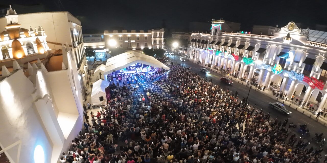 Plaza Lerdo vivió una noche de música y nostalgia con Jueves Musicales