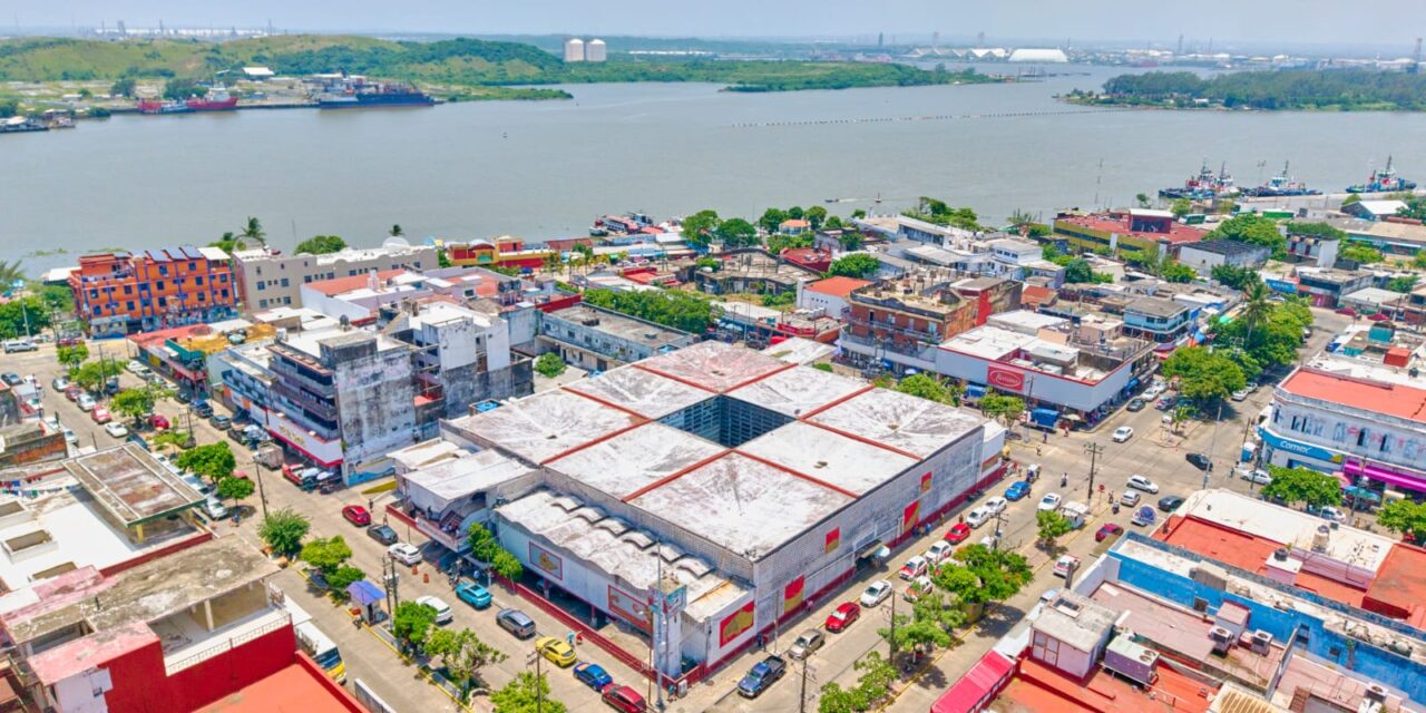63 años del Mercado Coatzacoalcos: una historia que sigue viva entre generaciones