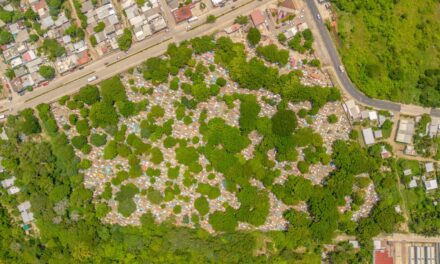 Coatzacoalcos reforzará limpieza y fumigación de panteones con el programa “Descanso Digno”
