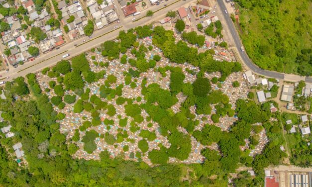 Coatzacoalcos reforzará limpieza y fumigación de panteones con el programa “Descanso Digno”