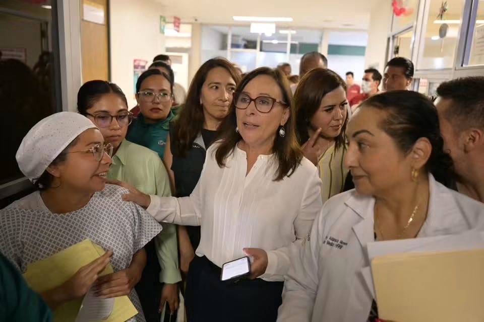 Titular del IMSS – Bienestar Alejandro Svarch viene a Veracruz recorre hospitales de la huasteca adelanta Rocío Nahle