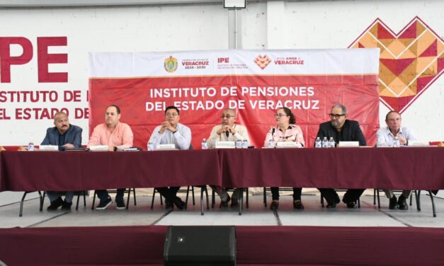 Organizaciones sindicales reciben orientación sobre trámites del IPE
