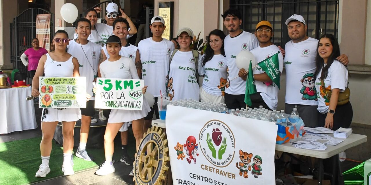 Salud y Xalapa convocan a más de 2 mil jóvenes en carrera por la donación