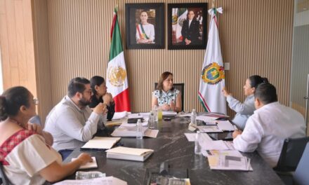 Revisa gobernadora Rocío Nahle programas educativos, matrícula e infraestructura escolar del Estado