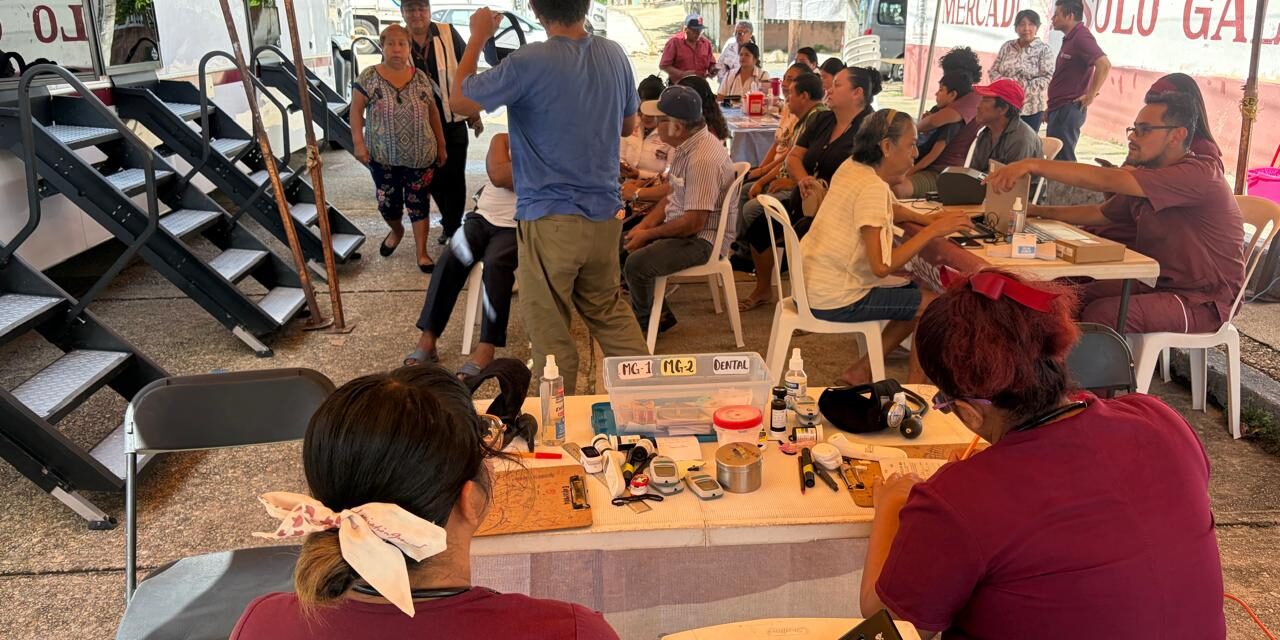 Llega unidad médica móvil a la Benito Juárez Norte; suma más de 19 mil atenciones en Coatzacoalcos