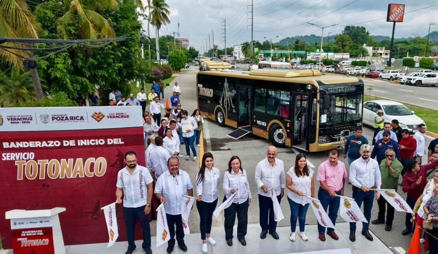Inaugura Rocío Nahle servicio Totonaco con 40 autobuses en Poza Rica