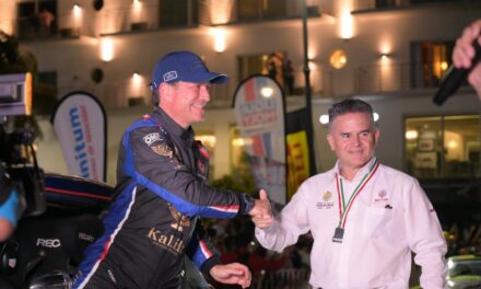 La Carrera Panamericana llegó a Veracruz; rugen los motores en el puerto