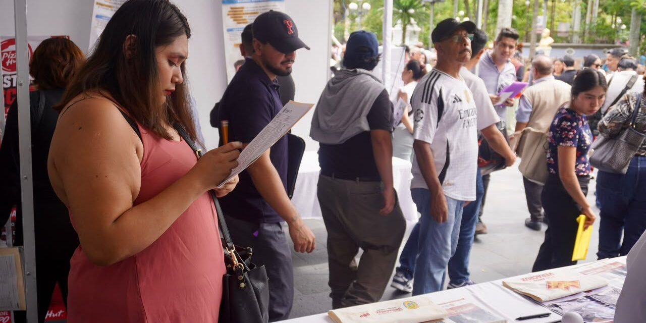 Ofertan salarios de hasta 40 mil pesos para Grupos Vulnerables