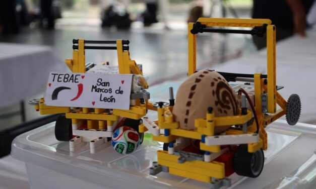 Concluye Expo Feria de Ciencia y Tecnología CECyTEV con una participación superior a los mil estudiantes