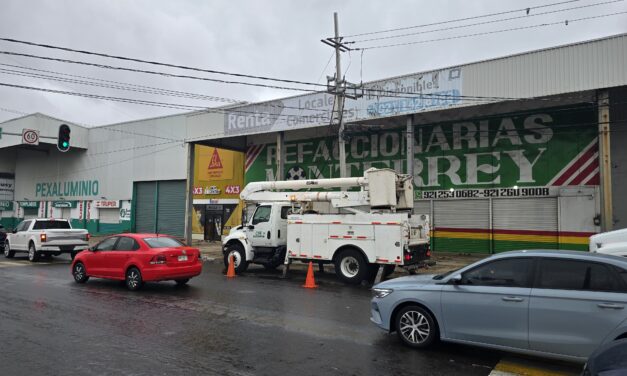 Más de 100 empleados y 45 plantas de luz atenderán afectaciones de electricidad en Coatzacoalcos