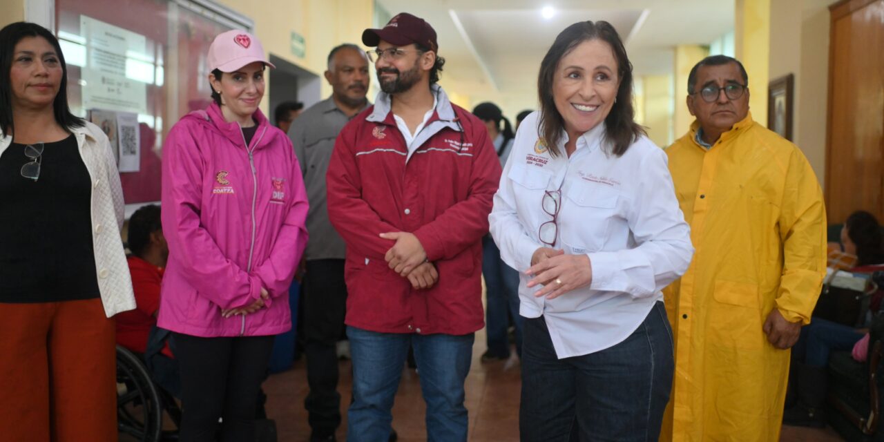 Pedro Miguel Rosaldo y Rocío Nahle supervisan atención a familias afectadas por lluvias en Coatzacoalcos