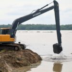 Atención inmediata y desazolve reducen niveles de agua en zonas inundadas de Nanchital
