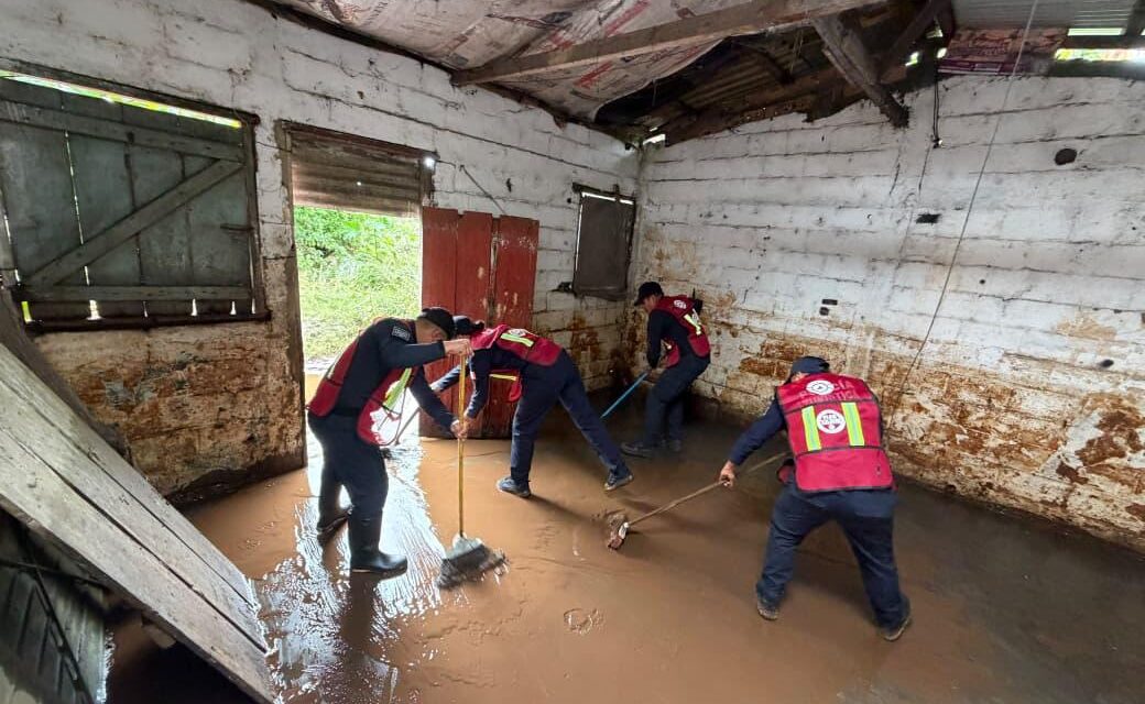 Continúa el Plan Tajín en apoyo a familias afectadas por el frente frío 2 en el sur de Veracruz
