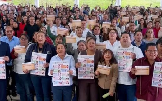 SEV capacita a maestros sobre el uso responsable de dispositivos digitales en escuelas