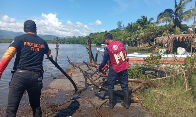 SSP brinda asistencia a familias afectadas por lluvias en el sur de Veracruz
