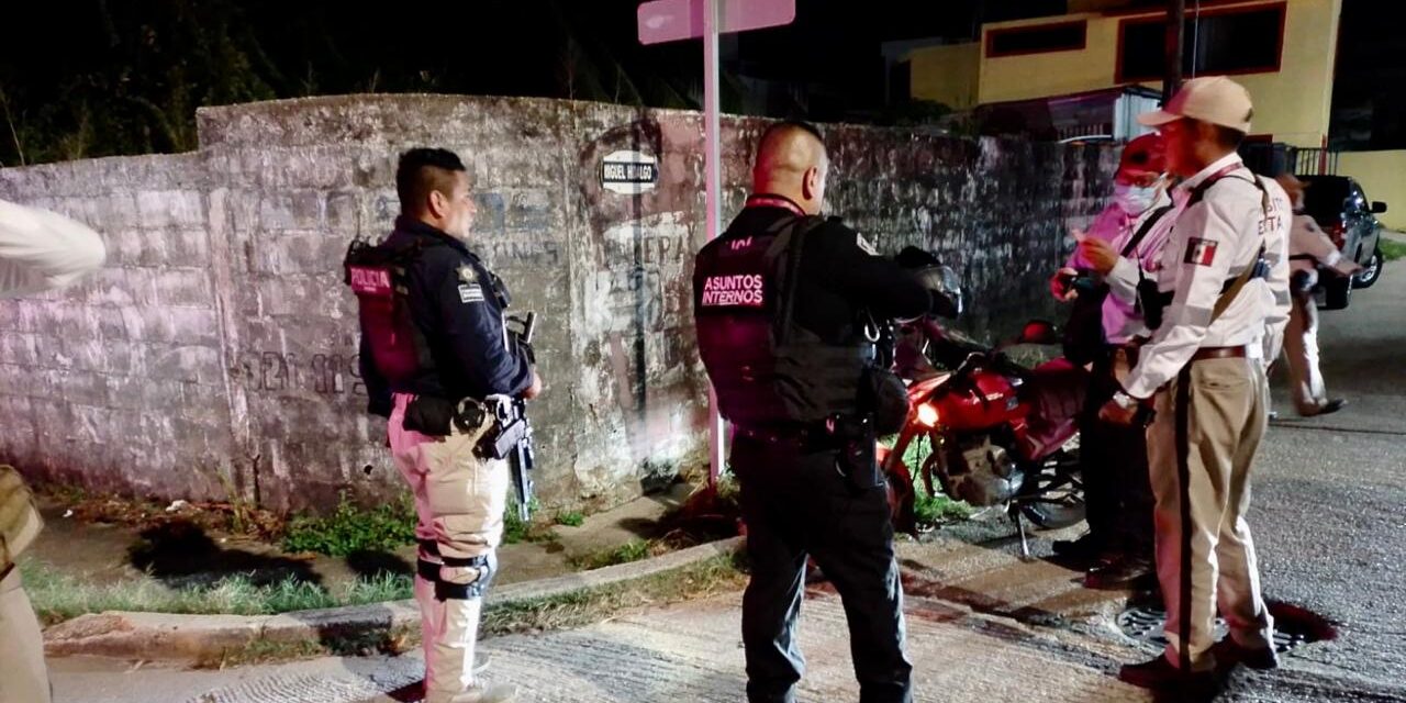 Implementan operativo para verificar transporte público y motocicletas