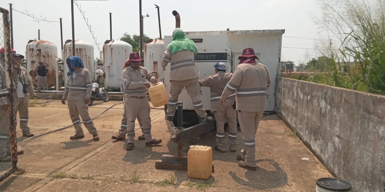 CMAS fortalece el abasto de agua en Olmeca con instalación de generadores ante falta de energía