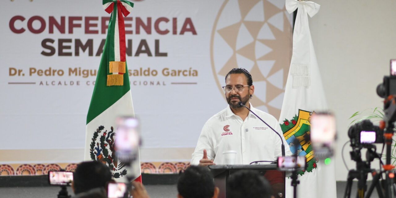 Coatzacoalcos suma 23 mil metros cuadrados de calles rehabilitadas en nueve meses: Pedro Miguel Rosaldo