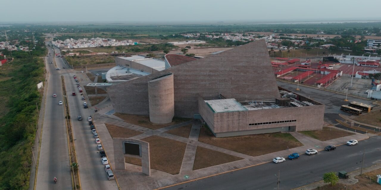 Proyectarán Videomapping en el parque Miguel Hidalgo y Teatro de la Ciudad por el Día de Muertos